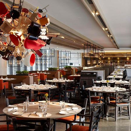 Humble House Taipei, Curio Collection By Hilton Hotell Exteriör bild