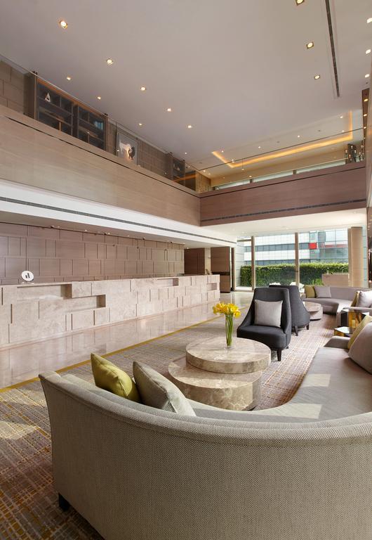 Humble House Taipei, Curio Collection By Hilton Hotell Exteriör bild The lobby of the hotel